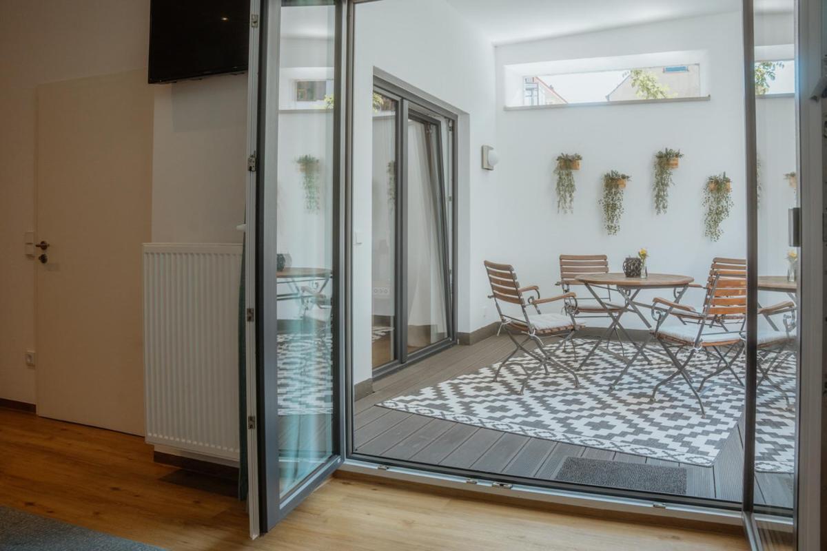 Old Town Apartments Кауфбойрен Екстериор снимка